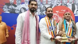 पूर्व विधायक सिनोद शाक्य सपा में शामिल। (तस्वीर- फाइल)