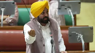पंजाब विधानसभा में बोलते हुए सीएम भगवंत मान।