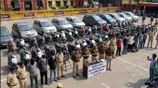 दिल्ली पुलिस का 'ऑपरेशन चक्र-2' ( एआई जेनरेटेड इमेज )