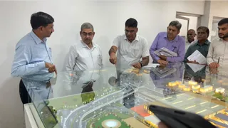 वाराणसी में सारनाथ-राजातालाब मेमू ट्रेन से कम होगा ट्रैफिक, यात्रियों को मिलेगी राहत।