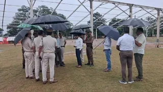 प्रशासनिक और पुलिस अधिकारियों की टीम ने बुधवार को स्थल का निरीक्षण किया।