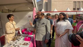 ब्रिक्स सम्मेलन में बनारसी गुलाबी मीनाकारी की धूम मैजिक बर्ड ने मोहा मन।