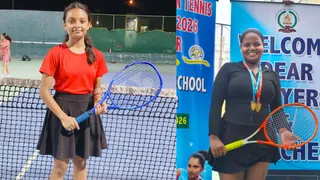 राष्ट्रीय टेनिस बॉल क्रिकेट प्रतियोगिता के लिए चयनित भागलपुर की प्रतिभावान छात्राएं जीसिका और तनीषा।
