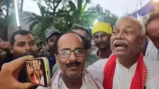 राजद समर्थित उम्मीदवार अनिल कुमार झा व बीजेपी प्रत्याशी सर्वेश कुमार।