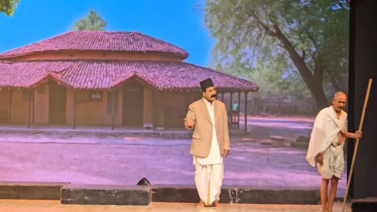 Dr Hedgewar Play Staged in Purnia Kala Bhavan (5)
