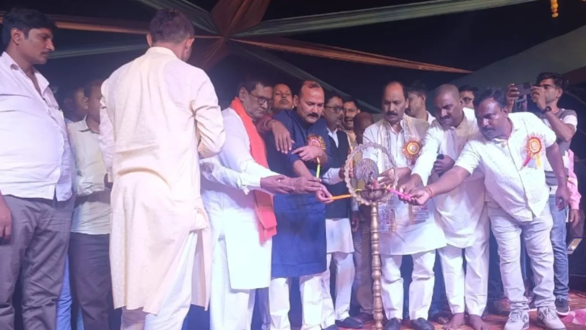 Dr Hedgewar Play Staged in Purnia Kala Bhavan (1)