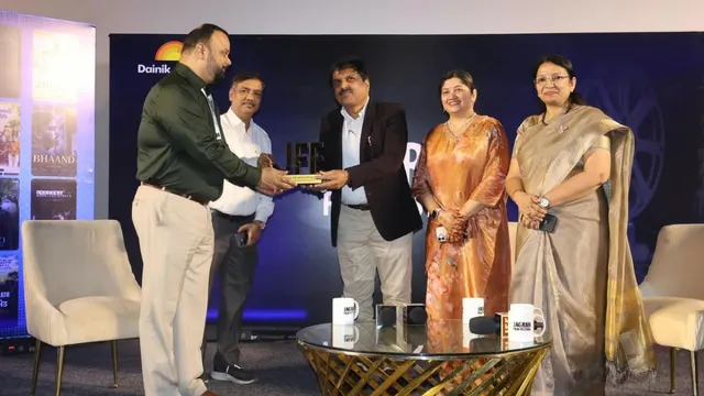 JFF 2026: सिनेमा और शिक्षा का अनोखा संगम, जागरण फिल्म फेस्टिवल में छात्रों ने समझा कला और संस्कृति का महत्व