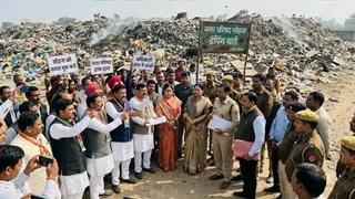 सोहना डंपिंग यार्ड पर राजनीतिक तकरार ( एआई जेनरेटेड इमेज )