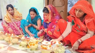 फतेहपुर 364 पति-पत्नी ने रखा निर्जला व्रत