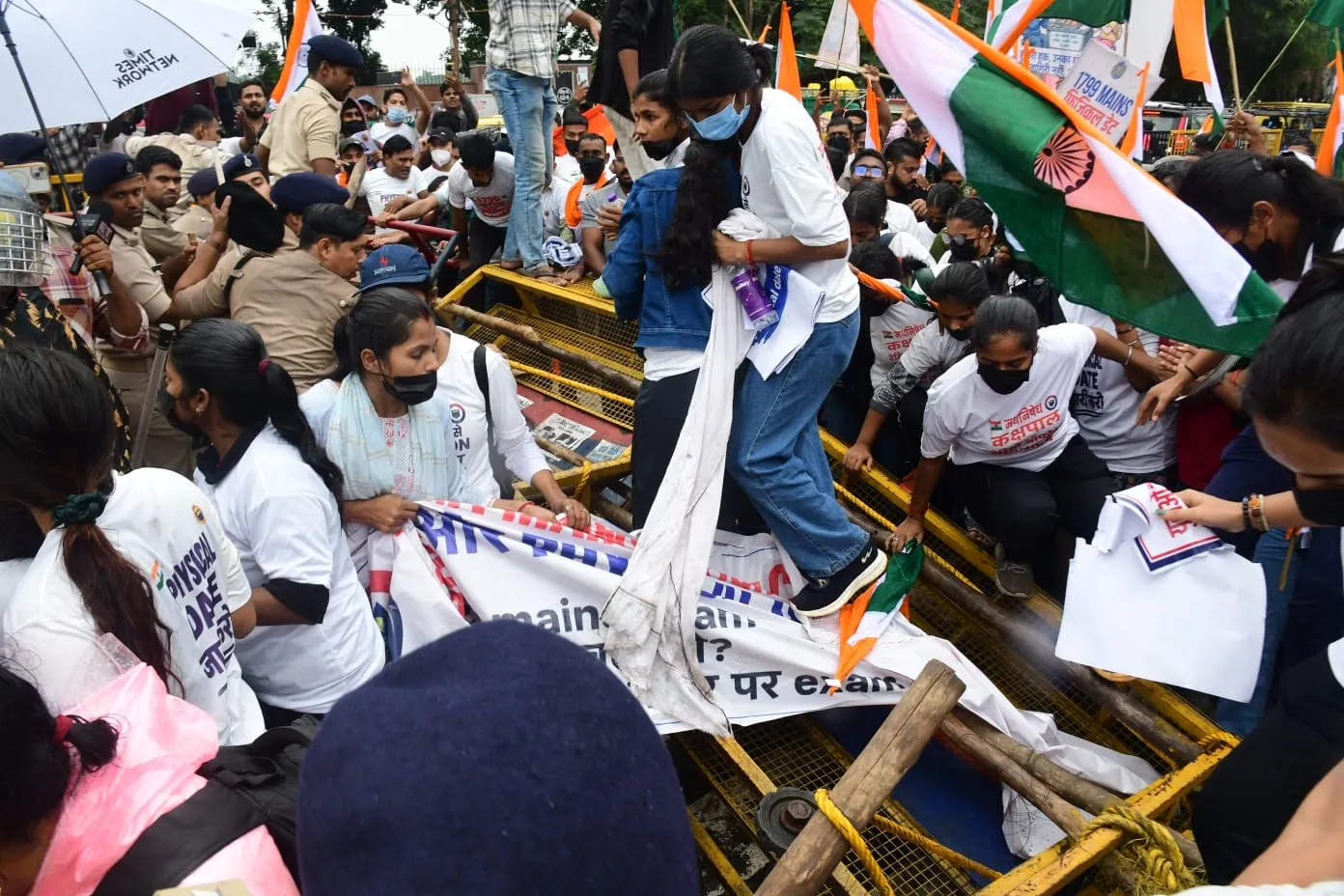 protest 2
