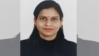 त्योहारों पर समझदारी से चुनें उपहार: बजट, कर और वित्तीय विकल्पों का रखें ध्यान।