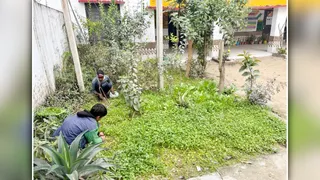 उच्च प्राथमिक विद्यालय नानकार में बना किचन गार्डन स्रोत शिक्षक