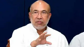 बीरेन सिंह ने भाजपा नेताओं पर कांग्रेस से मिलकर साजिश का आरोप