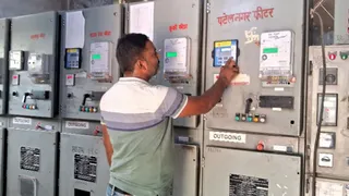 चार सब-डिवीजन कार्यालयों में कंट्रोल रूम स्थापित।