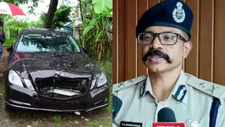 पूर्व कमिश्नर ने तबादले को सामान्य प्रशासनिक प्रक्रिया बताया।