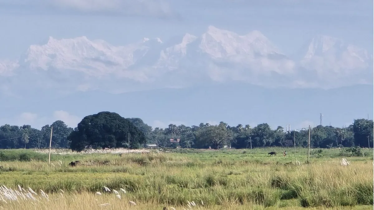 himalaya visible from bagaha and madhubani bihar during cyclone arnab (1)
