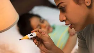 जम्मू में वायरल फीवर के साथ डेंगू-निमोनिया का भी खतरा। (फाइल फोटो)
