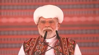 साबरकांठा में पीएम मोदी का विपक्ष पर हमला
