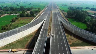 दिल्ली-जयपुर हाईवे पर रविवार दोपहर सफर करने वालों के लिए जरूरी खबर। प्रतीकात्मक तस्वीर