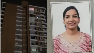 महिला ने 6 साल के बटे का साथ 18वीं मंजिल से कूदकर दी जान।