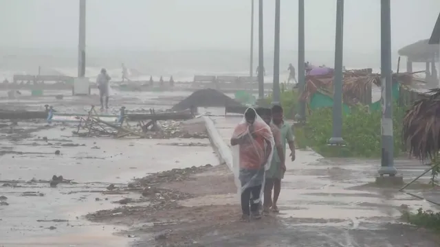 बंगाल की खाड़ी में नया चक्रवाती तूफान, भारी बारिश की चेतावनी