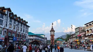 घाटी में शाम होते ही बढ़ रही कंपकंपी। (फाइल फोटो)