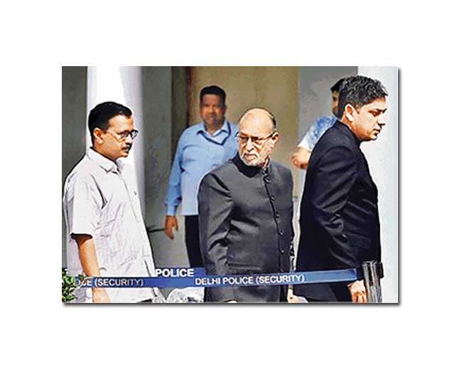 Analysis: नौकरशाही की जिम्मेदारी का दायरा, तटस्थता और प्रतिबद्धता के रूप में दो विकल्प