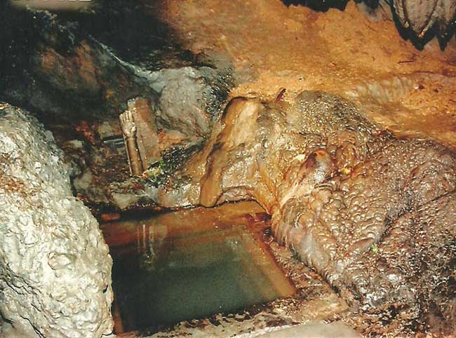 इस गुफा में छिपा है दुनिया के खत्म होने का रहस्य, देखें तस्वीरें