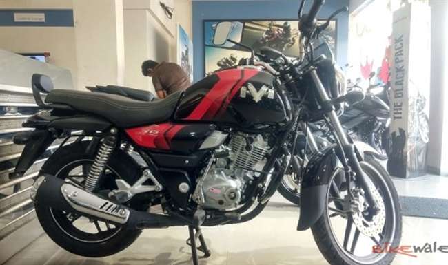 bajaj v12 price 2020