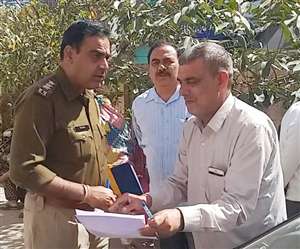 डेढ़ साल पहले हुआ था झगड़ा, होली के दिन तलवार से काट दिया