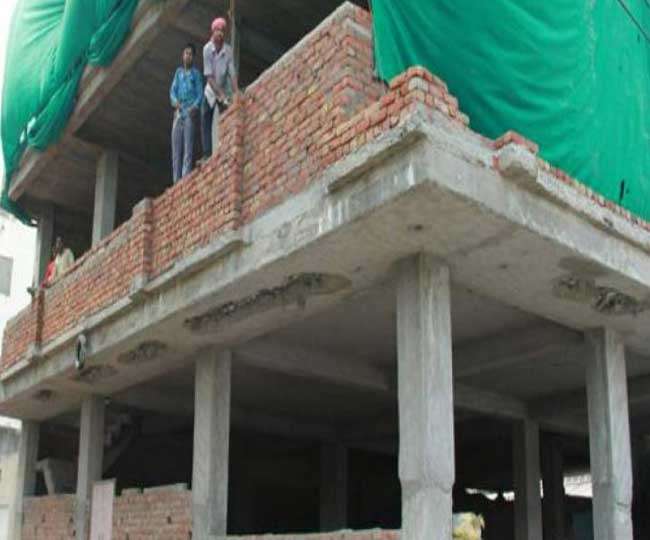 à¤
वà¥à¤§ निरà¥à¤®à¤¾à¤£ à¤à¤¾ नतà¥à¤à¤¾ हॠà¤à¤¿à¤°à¤¤à¥ à¤à¤®à¤¾à¤°à¤¤à¥à¤, दिलà¥à¤²à¥ मà¥à¤ à¤à¤à¥ à¤à¥ हॠसà¤à¤¤à¤¾ हॠबड़ा हादसा