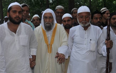 eid-ul-ajaha, saharanpur - ईदगाह के साथ मस्जिदों में अदा हुई ईद-उल-अजहा की  नमाज