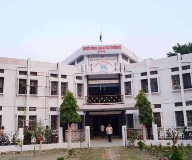 ग‌र्ल्स हॉस्टलों में बढ़ी सख्ती, वार्डन को चेतावनी - warning to girls hostel  warden