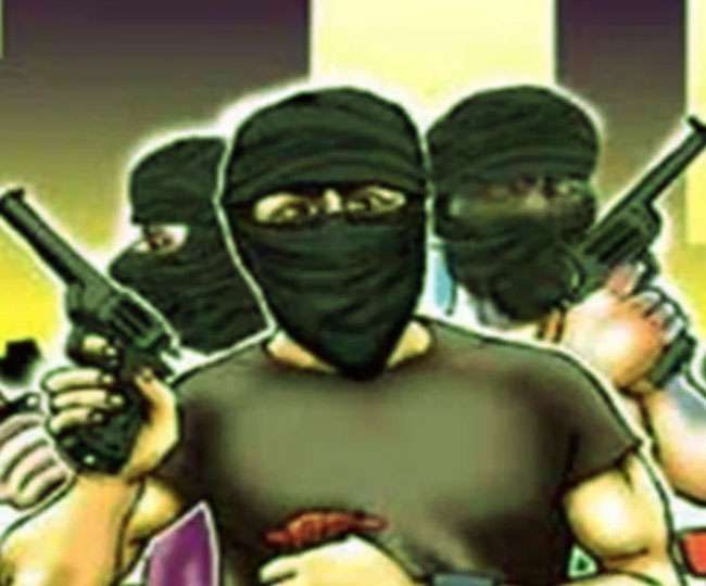 Loot from Club Operator at Gun Point in Gurugram
