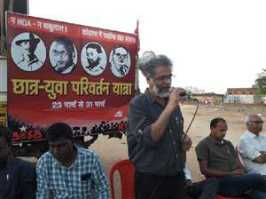 परिवर्तन रैली निकाल बोले दीपांकर, कठिन दौर से गुजर रहा देश