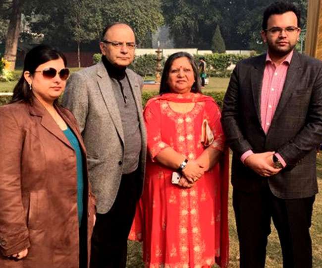 Arun Jaitley: जेटली के परिवार में कौन-कौन है, जानिए क्या करते हैं उनके बेटा और बेटी