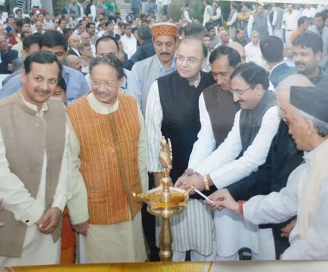 उत्तराखंड के पिछले विस चुनाव में जेटली ने जारी किया था घोषणापत्र