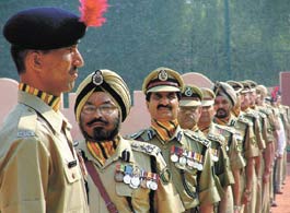 ITBP Jobs: 400 सॠà¤
धिठविà¤à¤¿à¤¨à¥à¤¨ पदà¥à¤ à¤à¥ लिठITBP मà¥à¤ निà¤à¤²à¥ नà¥à¤à¤°à¤¿à¤¯à¤¾à¤, à¤à¤¸à¥ à¤à¤°à¥à¤ à¤à¤µà¥à¤¦à¤¨