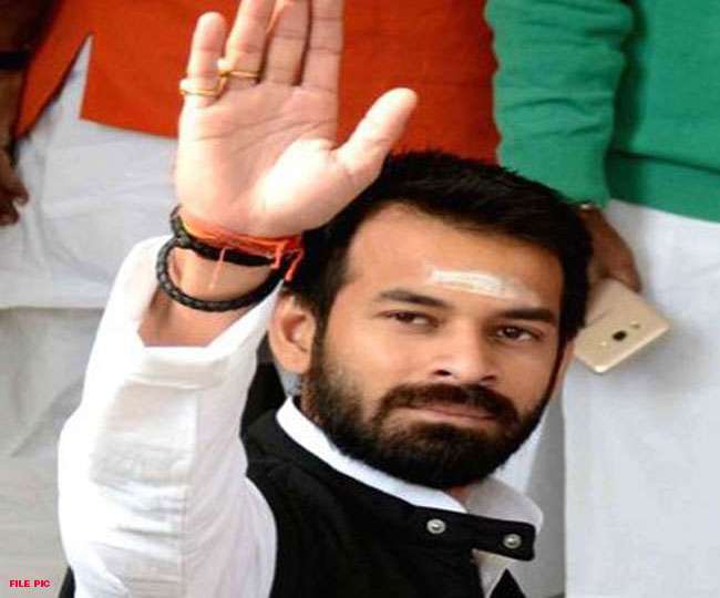 तà¥à¤à¤ªà¥à¤°à¤¤à¤¾à¤ª à¤à¥ RJD à¤à¤¾à¤°à¥à¤¯à¤¾à¤²à¤¯ मà¥à¤ नॠà¤à¤à¤à¥à¤°à¥, लालॠà¤à¥ लाल नॠविरà¥à¤§à¤¿à¤¯à¥à¤ à¤à¥ दिà¤à¤¾à¤ à¤à¤à¤¾à¤¤