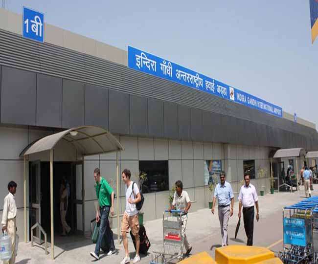 chinese citizenship enter IGI airport with fake e ticket - फर्जी ई-टिकट ...