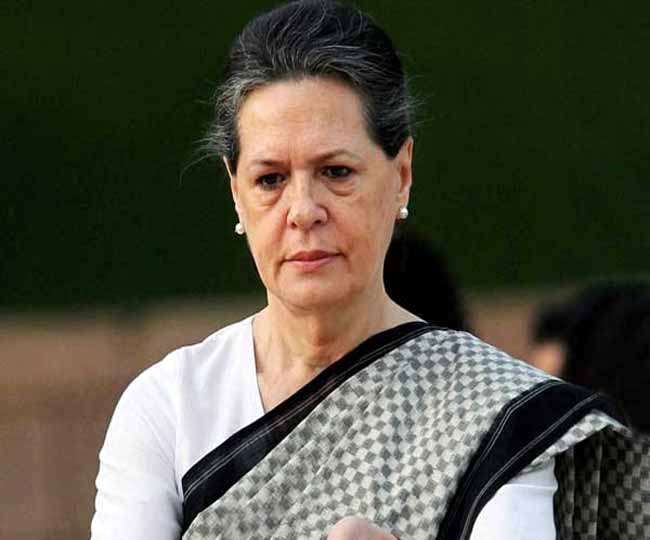 कांग्रेस अध्यक्ष सोनिया गांधी की तबीयत बिगड़ी, गंगाराम अस्पताल में भर्ती -  ncr Sonia Gandhi admitted in Sir Ganga Ram Hospital