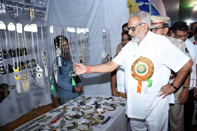 मानव मà¥à¤ à¤
नà¤à¤¤ सà¤à¤à¤¾à¤µà¤¨à¤¾à¤à¤ व सामâरà¥à¤¥à¥à¤¯ : राà¤à¥à¤¯à¤ªà¤¾à¤²