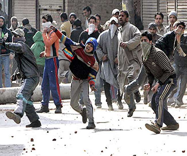 Stone pelting should stop