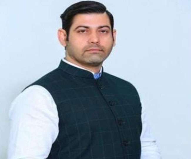 कांग्रेस नेता विकास चौधरी के मर्डर का खुलासा, नामी गैंगस्टर की बीवी समेत 2 गिरफ्तार