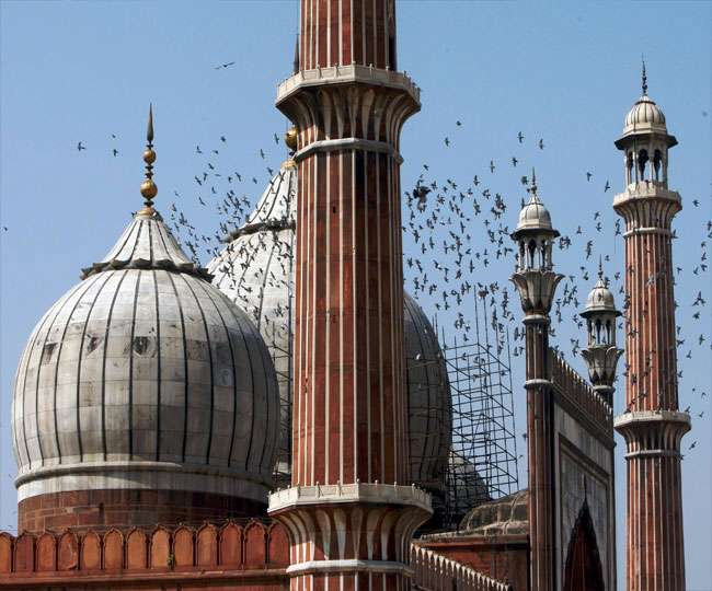 जामा मस्जिद को 'अडॉप्ट ए हेरिटेज' से जोड़ने की गुहार, पीएम मोदी को पत्र लिख चुके हैं बुखारी