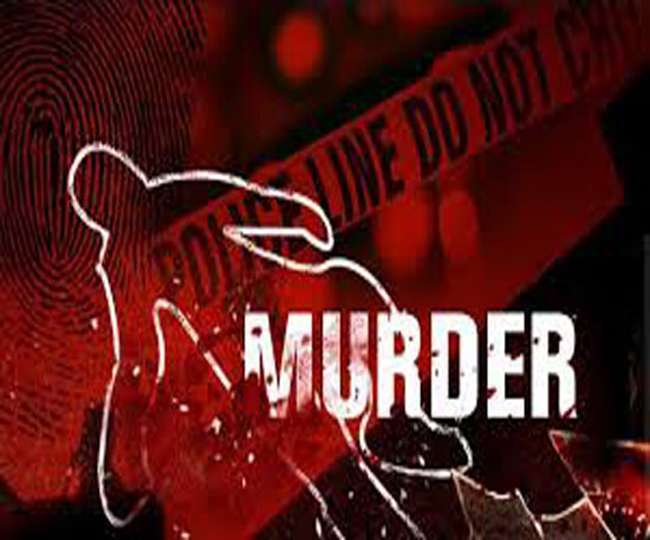 बांदा में पति-पत्नी और दो बेटों को कुल्हाड़ी से काटकर हत्या