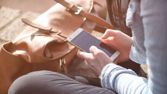 200 se bhi jayada deshon se bharat mein transfer kar sakte hai paise, kare inh 3 apps ka istemaal, 200 से भी ज्यादा देशों से भारत में ट्रांसफर कर सकते हैं पैसे, करें इन 3 एप्स का इस्तेमाल 200 se bhi jayada deshon se bharat mein transfer kar sakte hai paise, kare inh 3 apps ka istemaal, 200 से भी ज्यादा देशों से भारत में ट्रांसफर कर सकते हैं पैसे, करें इन 3 एप्स का इस्तेमाल