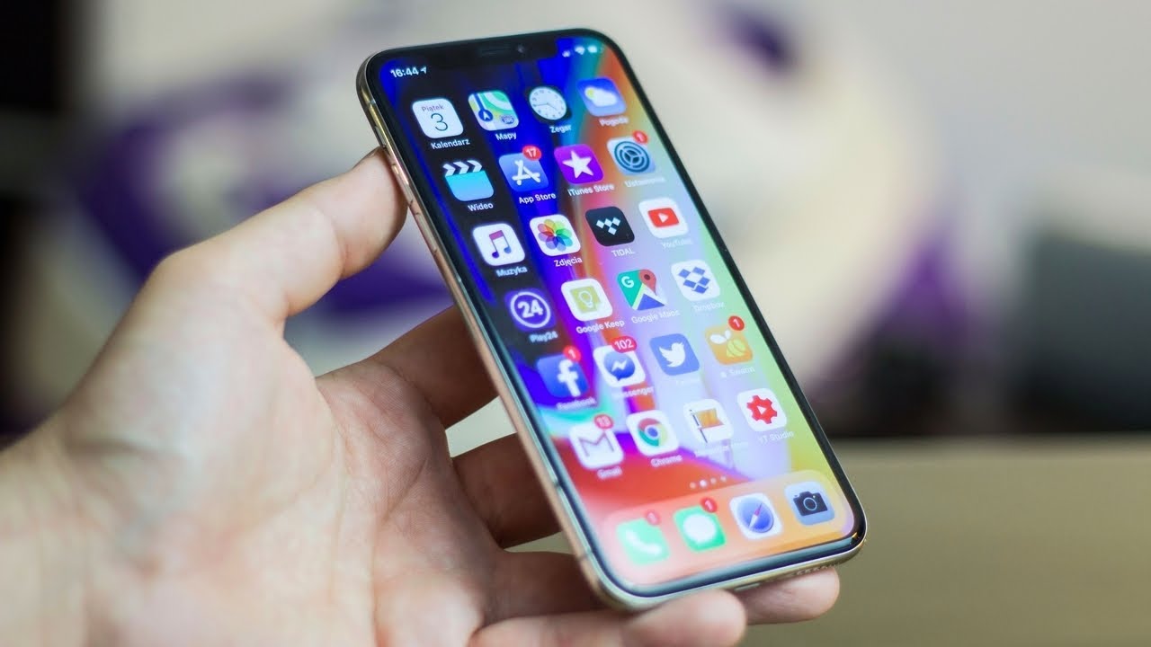 2018 mein inh 5 smartphones ko users kar rahe hai pasand, jaane features aur keemat