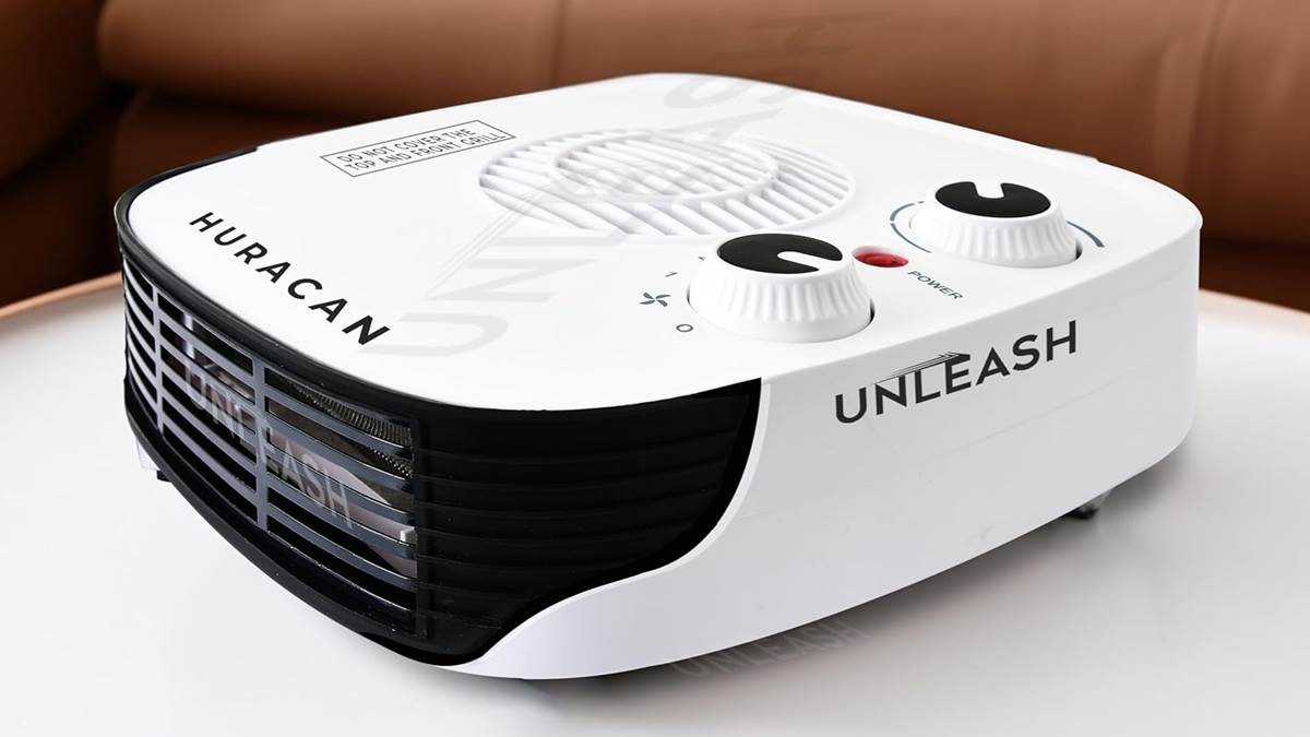 https://www.jagranimages.com/images/newimg/01012024/01_01_2024-amazon_sale_2024_on_room_heaters1_23618592.jpg