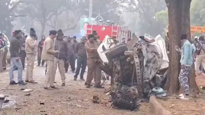 नए साल के पहले दिन खून से रंगी झारखंड की सड़क, जमशेदपुर में सड़क हादसे में 6 की दर्दनाक मौत